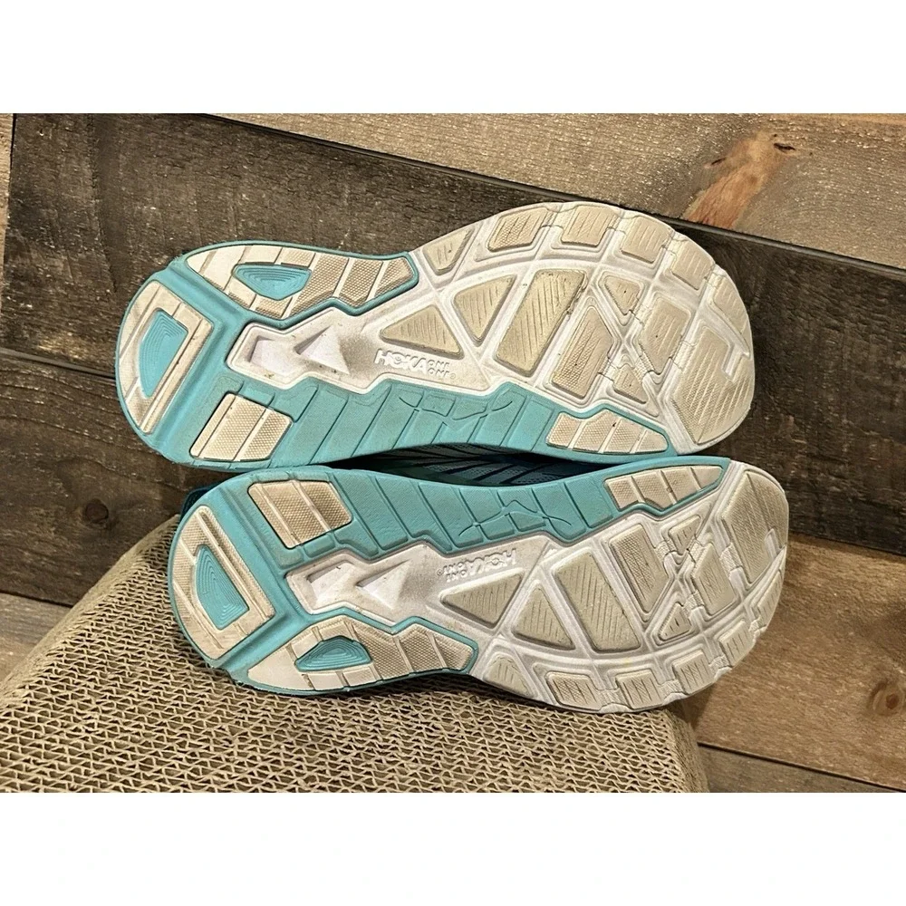 Hoka One One Arahi 4‎ Women's Size 9 Running Shoes Antigua Sand Carribean Sea